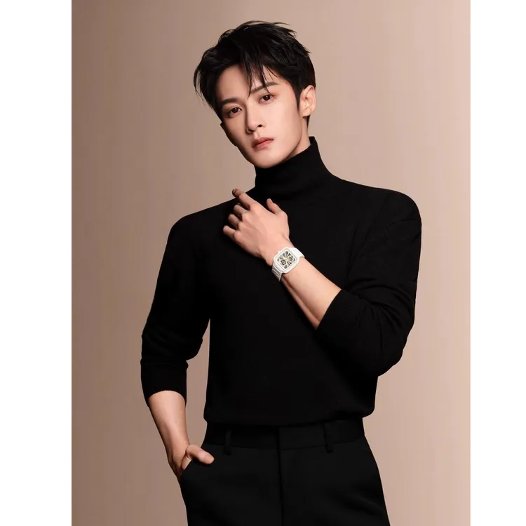 檀健次同款高领毛衣男士秋款黑色修身套头围脖保暖中领打底衫潮