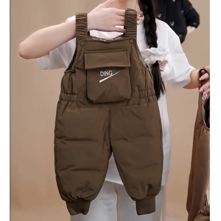 男女宝宝背带羽绒裤婴儿羽绒裤冬季90白鸭绒保暖厚实加厚连体衣