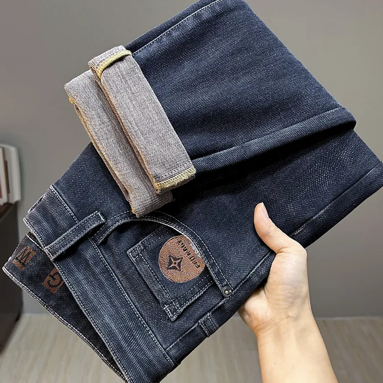 GUKU品牌潮流牛仔裤男秋冬厚款修身直筒弹力百搭男士刺绣轻奢长裤