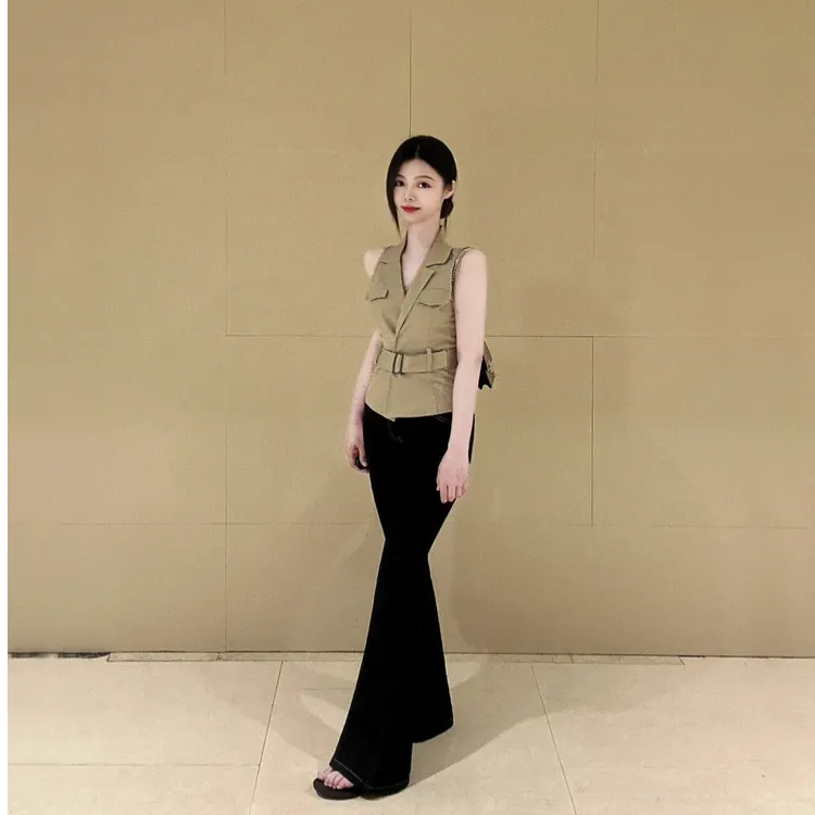 2025夏季新款单排扣街头显瘦短款马甲马夹气质上衣洋气背心休闲女