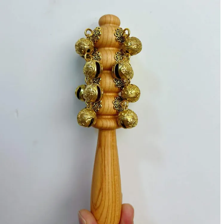 婴儿呼啦棒纯桃木哗啦棒铜铃手摇铃棒宝宝早教乐器