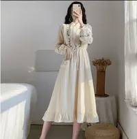 灯笼袖刺绣连衣裙绣花裙子法式小众收腰春秋长袖复古白色气质