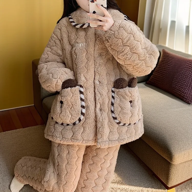 法兰绒睡衣女2024新款冬珊瑚绒三层夹棉家居服大码加绒加厚两件套