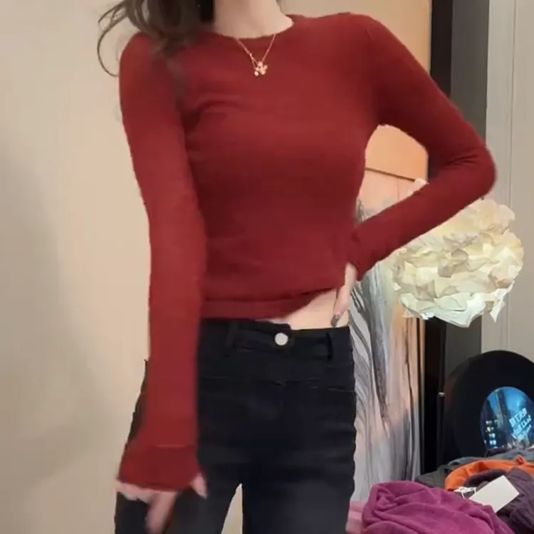 高级性感显身材女秋冬圆领长袖打底针织衫LK2507702