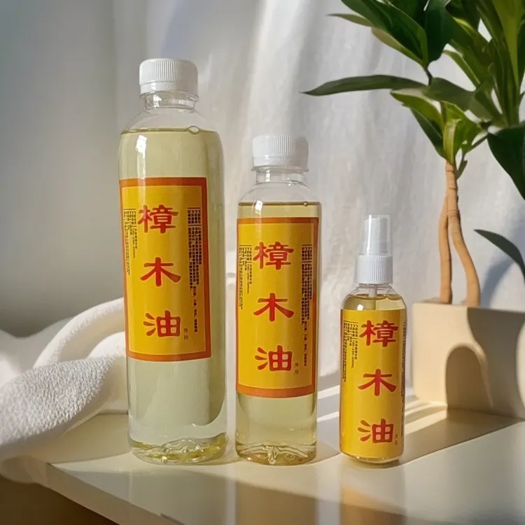 广西土法蒸馏樟木油瓶装广西土特产老樟木根樟木油广西樟木油