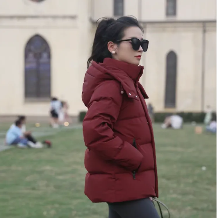 2025爆款90白鸭绒羽绒服短款休闲时尚百搭帽子可拆保暖加厚冬季