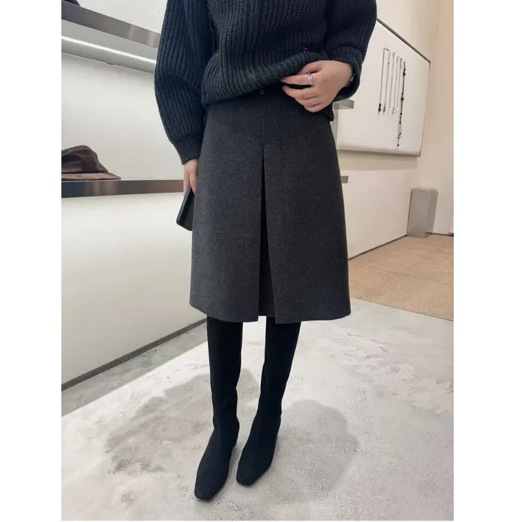 ~秀场直击～设计感开衩小A字版百搭显瘦毛呢中半身裙女冬