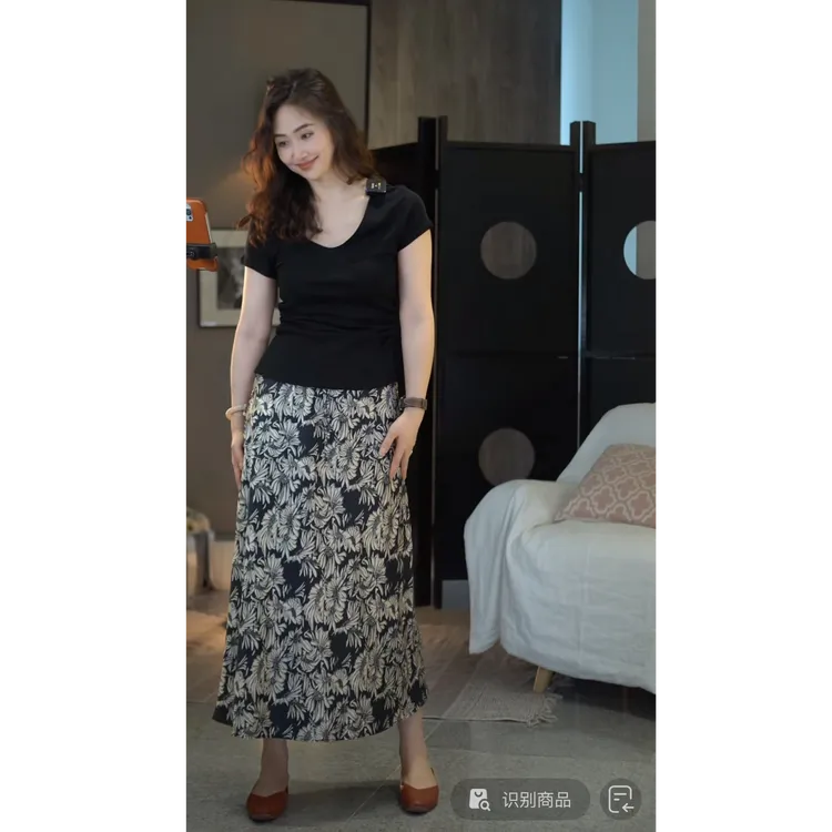 【SHYLOCK FASHION】柔软丝毛褶皱收腰修身T恤