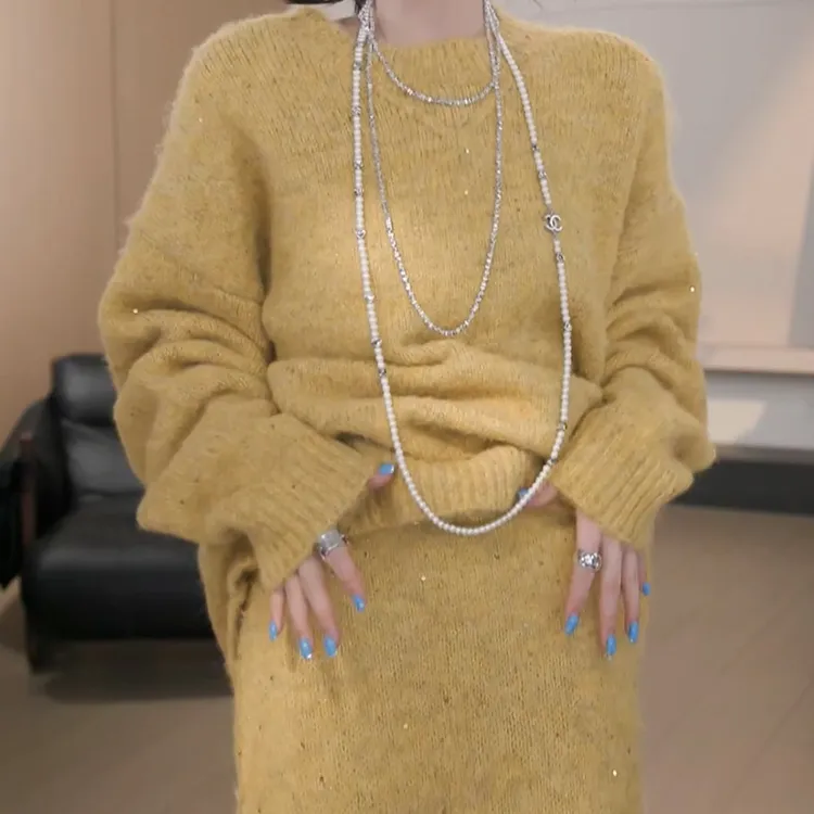 女装秋冬套装冬季亮片细闪圆领毛衣纯色百搭高腰短裙时尚套装