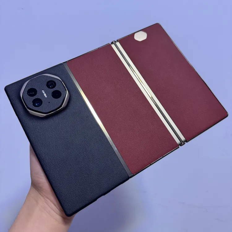 【拍一发二】适用于华为MateXT三折叠屏素皮全包精孔背膜轻薄防磕碰