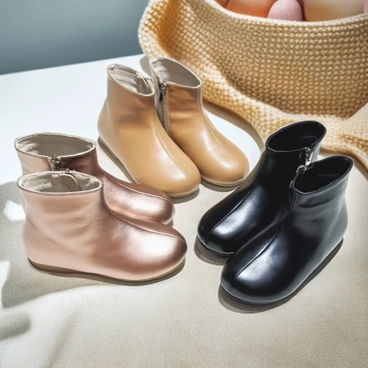 女童靴子秋冬新款儿童时尚短靴公主风单靴女宝宝冬款加绒保暖皮靴