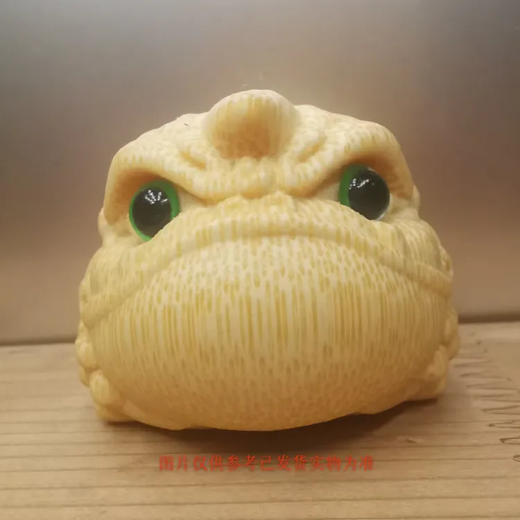 龙血金丝竹实心竹雕刻《独角恶霸》5.0+实心竹金蟾手把件