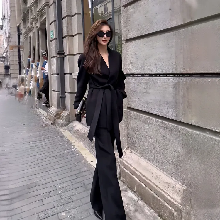 轻熟御姐风小众通勤气质套装女春秋显瘦系带毛呢外套阔腿裤两件套