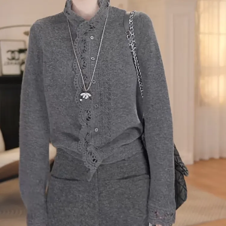 设计感袖拼接蕾丝钩花针织衫2025秋冬新款时尚百搭长袖打底开衫