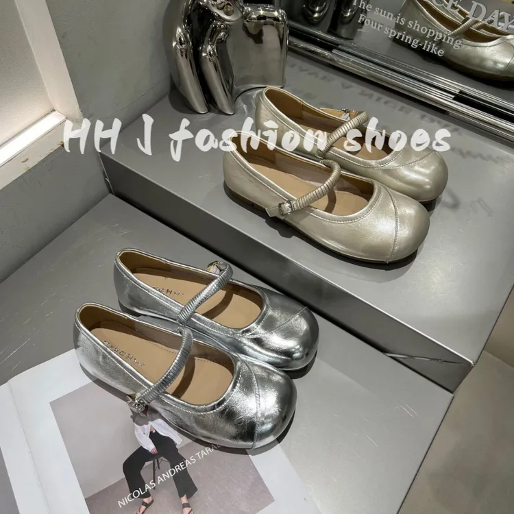 清冷白月光~夏季款气质一字扣浅口平底单鞋女2025新款简约时尚鞋