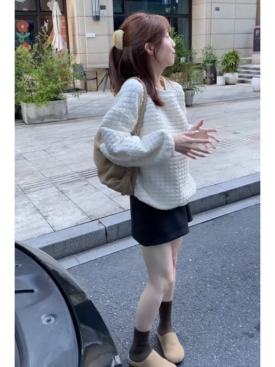 韩系慵懒chic上衣独特超好看时尚洋气时髦超好看白色华夫格卫衣女