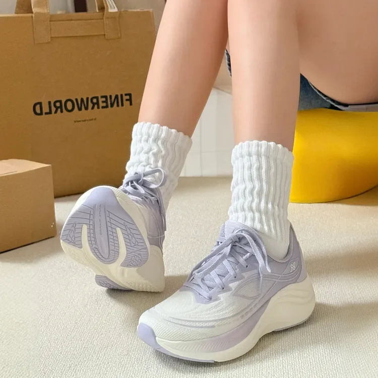 安踏叶子6丨秋季新款女子轻质缓震跑步鞋户外休闲舒适百搭运动鞋