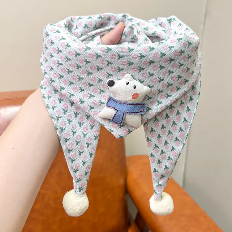 宝宝三角巾卡通郁金香护颈围脖女童头巾新款外出挡风保暖儿童围巾