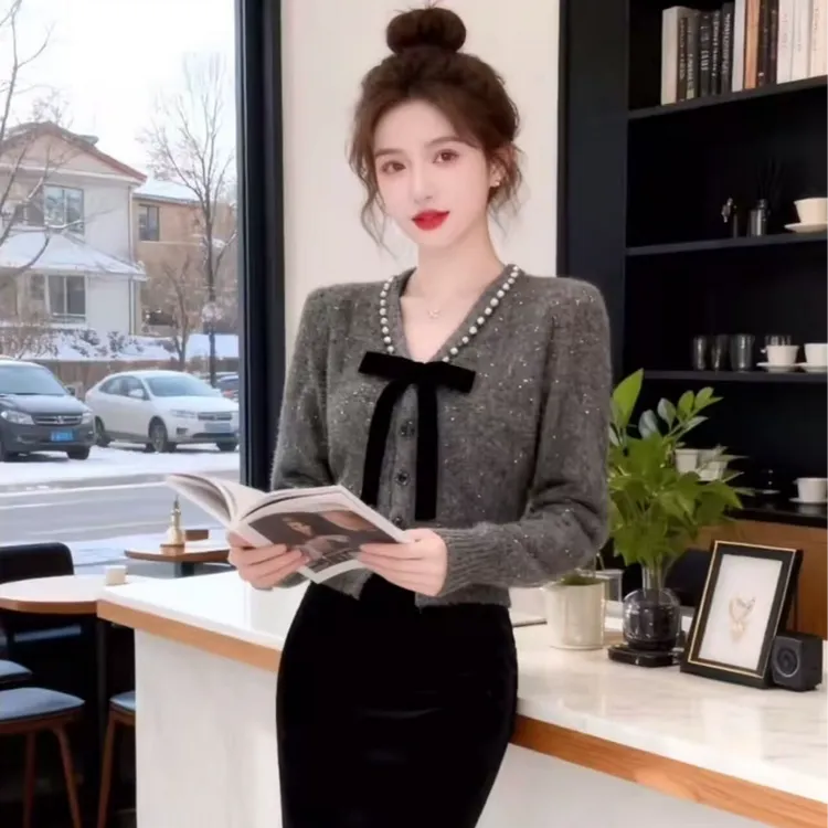 韩系小香风蝴蝶结针织衫毛衣女秋冬新款通勤百搭修身显瘦短款上衣