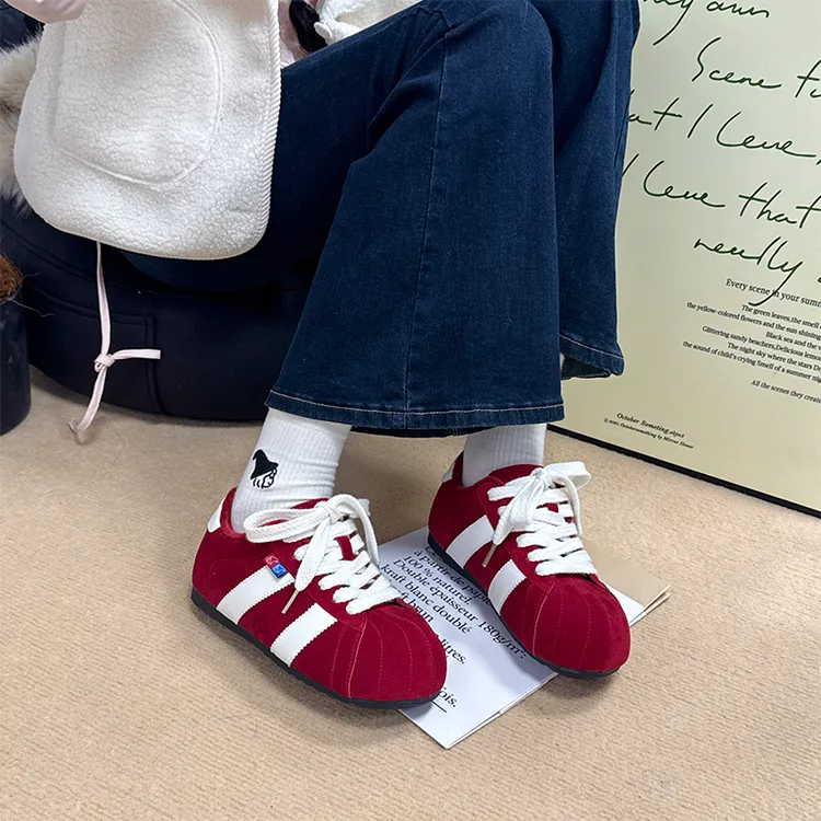 巫六七【贝壳头】加绒面包鞋女2025秋冬chic百搭复古板鞋小众时尚