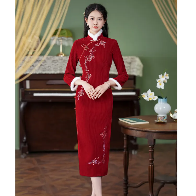 冬季新款红色修身旗袍加绒保暖气质显瘦订婚拜年服婚礼中式加厚