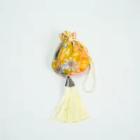 福利 ·  小香包药香满满