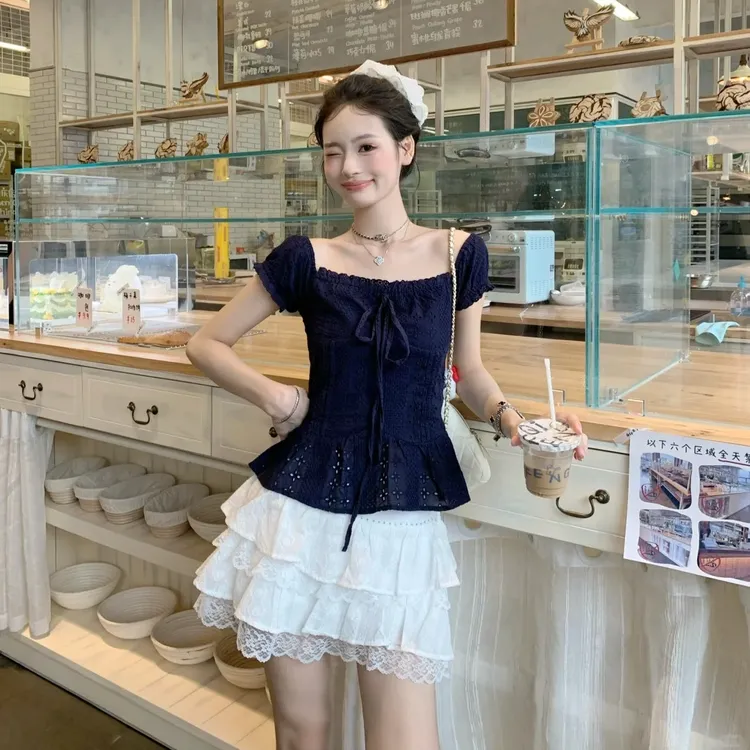 2025夏季新款时尚打底短袖上衣气质显瘦洋气休闲百搭性感辣外穿女