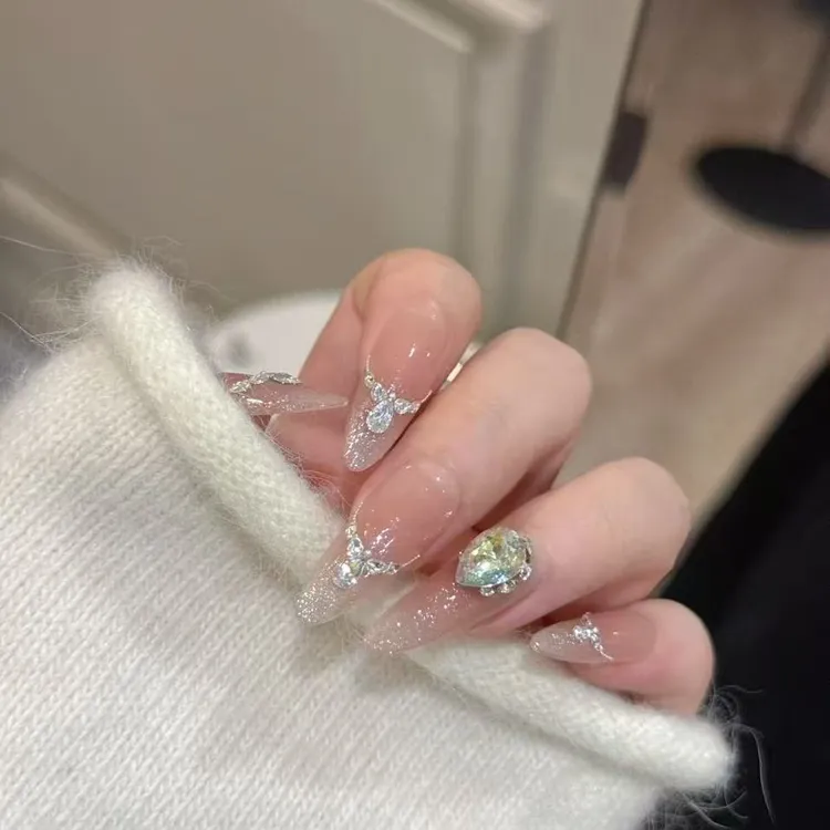 直播间砖属【碎钻星河】宋2号链接 纯手工穿戴甲 千金爆闪猫眼美甲
