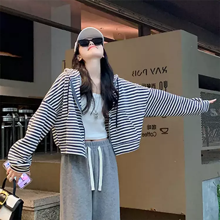 条纹连帽开衫卫衣外套女2025秋冬新款韩系穿搭宽松显瘦休闲上衣潮