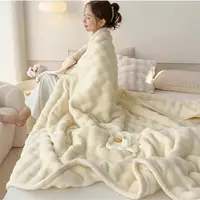 白色双人泡芙毯2.0*2.3