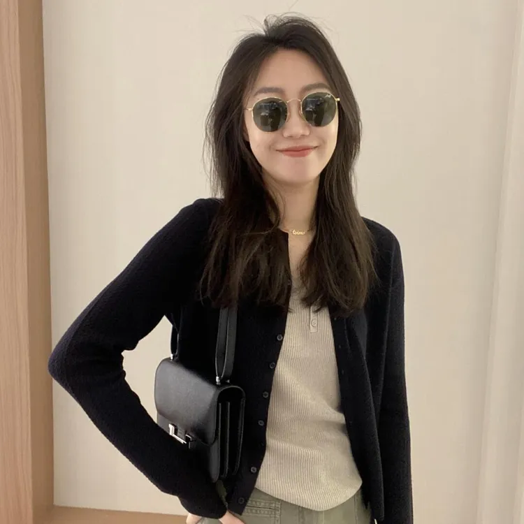 夏季新款网红洋气炸街女装时尚通勤内搭长袖针织上衣休闲宽松裤子