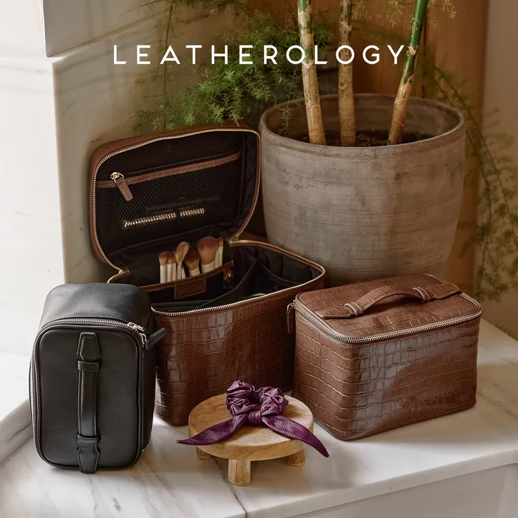 奥勒吉头层牛皮真皮手提化妆包女高档便携大容量旅行包化妆包全色