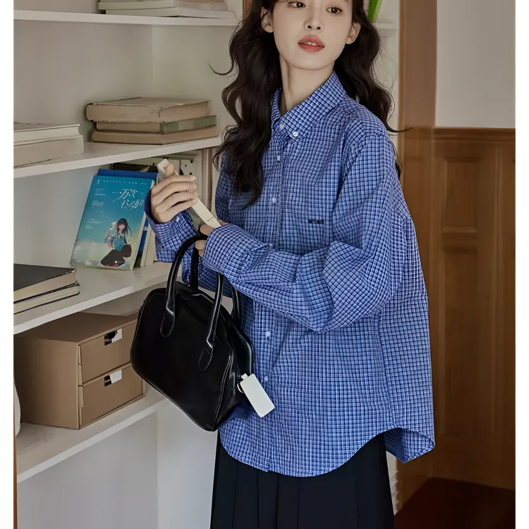 2025年春季新款长袖气质上衣外套高级感宽松小个子蓝色格子衬衫女