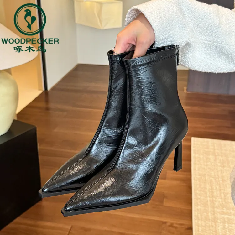 啄木鸟气质尖头高跟短靴女2025秋冬新款复古百搭后拉链细跟瘦瘦靴