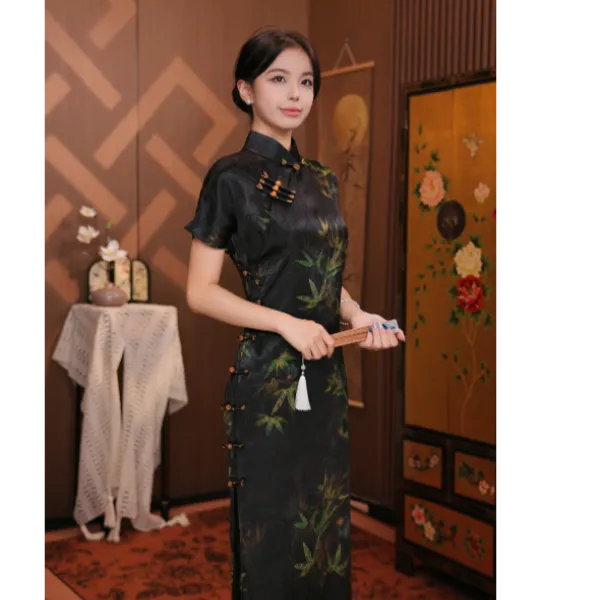 白幼秀2026古法真丝旗袍复古气质优雅提花中式走秀5798