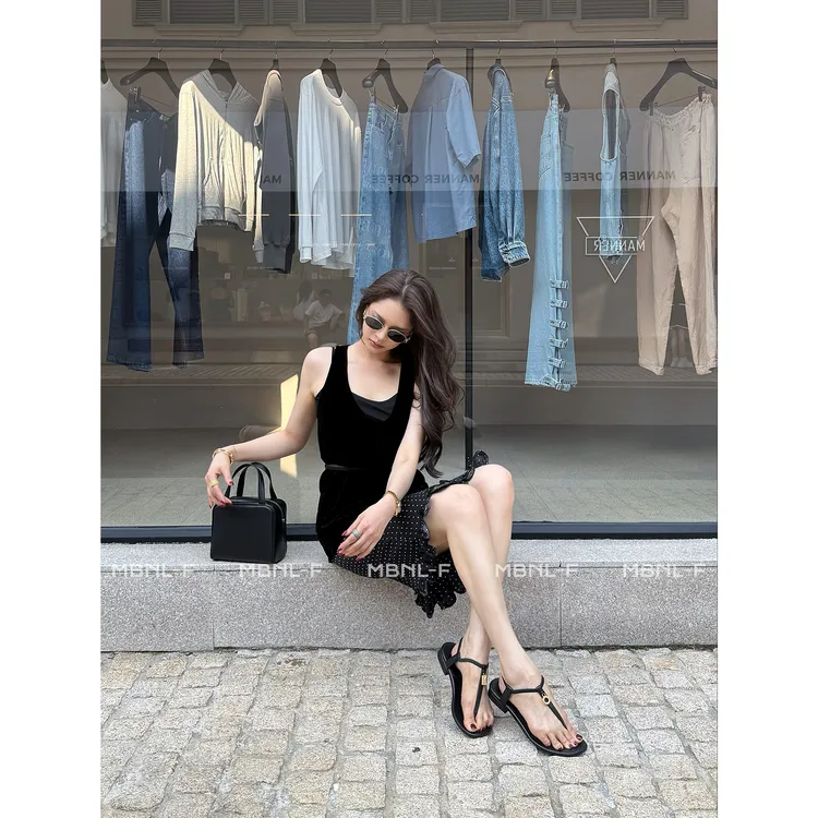 MBNL-F "真丝丝绒背心” 高定斜裁奢感夏季U领背心 秦磊XM-XBX5622