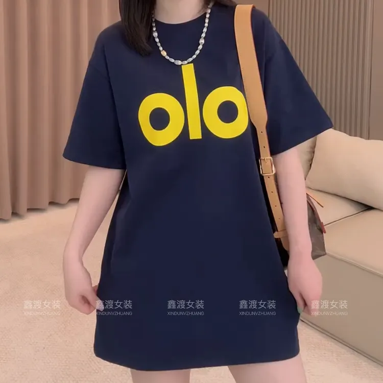 2025春夏新款时尚显瘦气质女士网红洋气T恤百搭款D5014