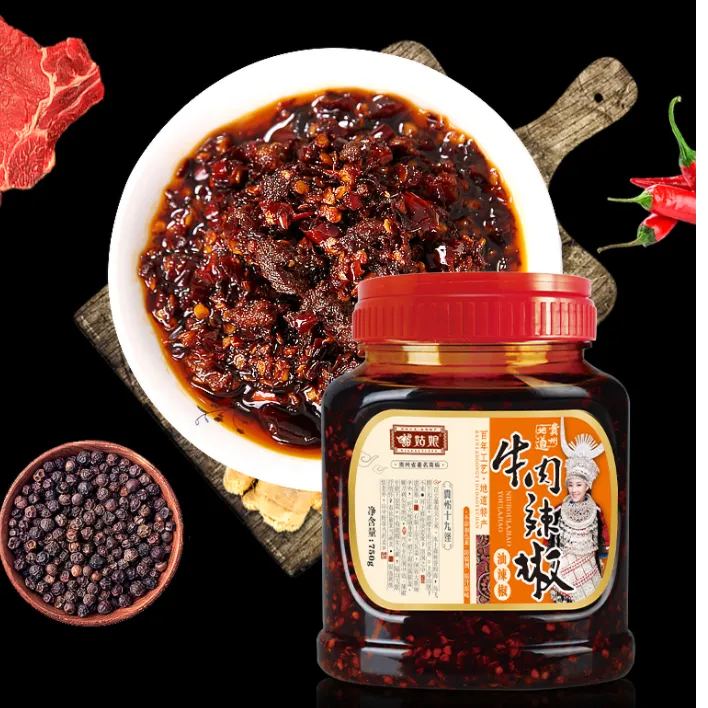 贵州苗姑娘香辣味牛肉辣椒酱麻辣鲜香拌饭拌面美味大火辣椒油乡村