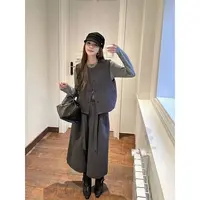M158836-圆领单排扣无袖马甲长袖打底衫阔腿裤套装2025新款三件套