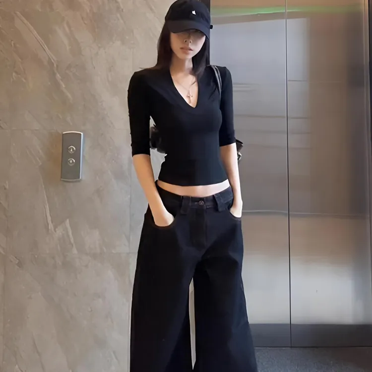 爆款黑色V领修身中袖五分袖针织t恤秋冬打底内搭外套美式辣妹女士