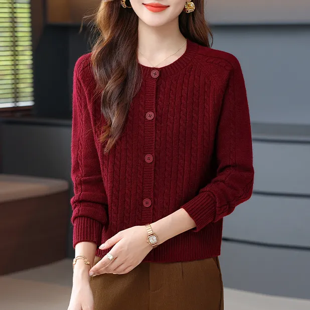 圆领毛针织衫女洋气秋季新款时尚常规款外搭短款针织纯色上衣