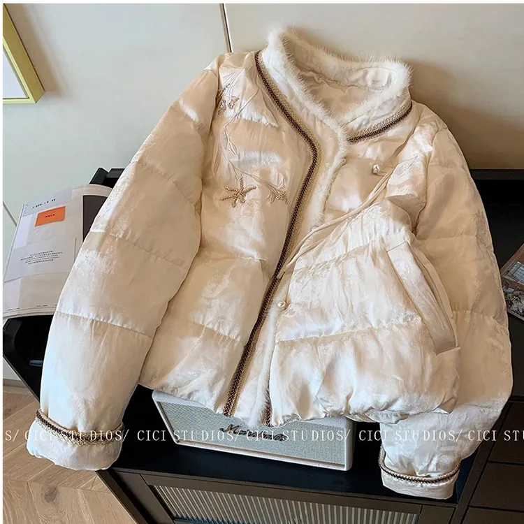 2025秋冬季新款女新中式毛毛拼接斜襟盘扣国风加厚保暖棉服短外套