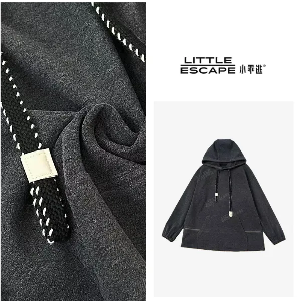 小乖逃深灰卫衣连帽黑白双抽绳大板帽绳休闲风宽松冬季保暖M9721