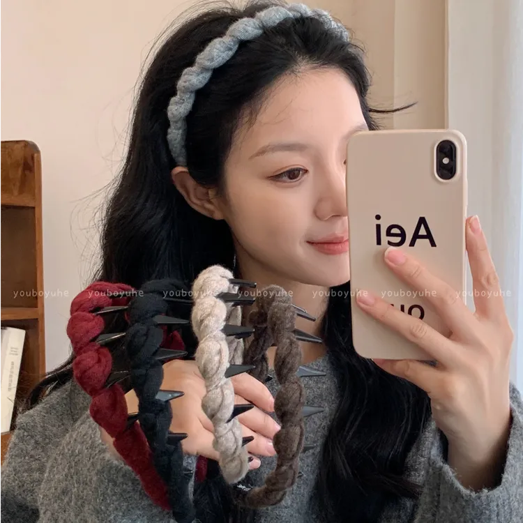 复古毛线缠绕带齿发箍女2025新款高级感洋气时尚头箍日常外戴发饰