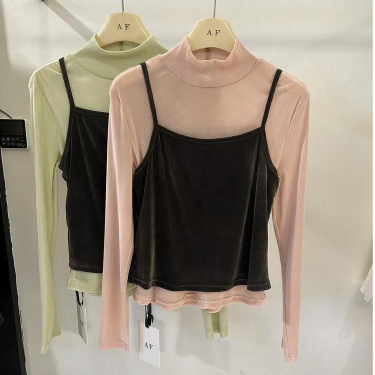 小众半高领丝绒吊带背心两件套女早春新款长袖打底衫显瘦修身套装