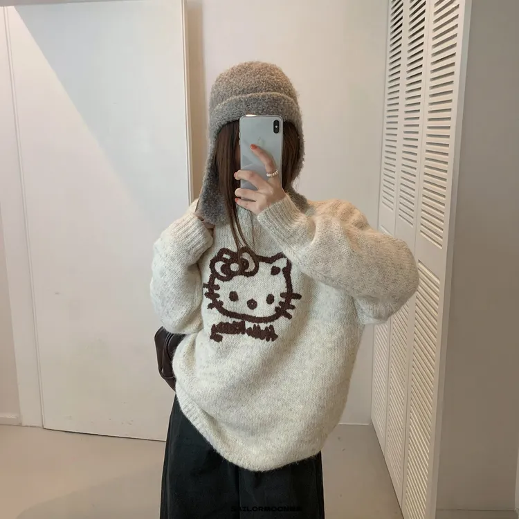 韩系植绒绣花圆领彩纱宽松毛衣女2025秋冬季新款提花设计感针织衫