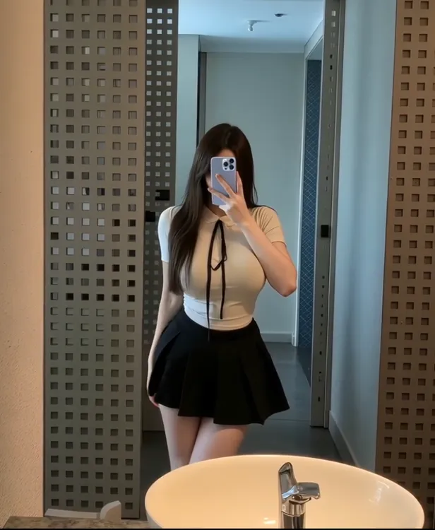 法式学院风纯欲甜辣修身翻领显瘦短袖减龄上衣高腰显瘦半身裙套装