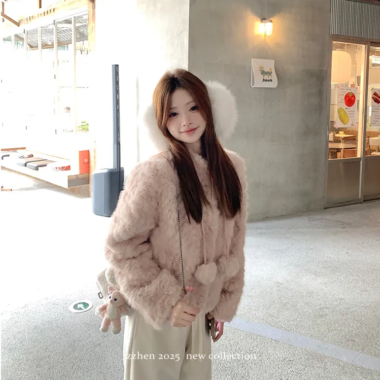 韩系甜美风洋气毛球环保羊羔毛短外套女秋冬新款小个子毛毛上衣