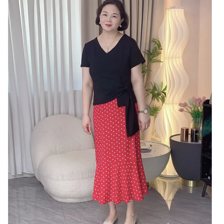  10【半身裙】2025超火田园小花气质感设计感时尚百搭 夏款