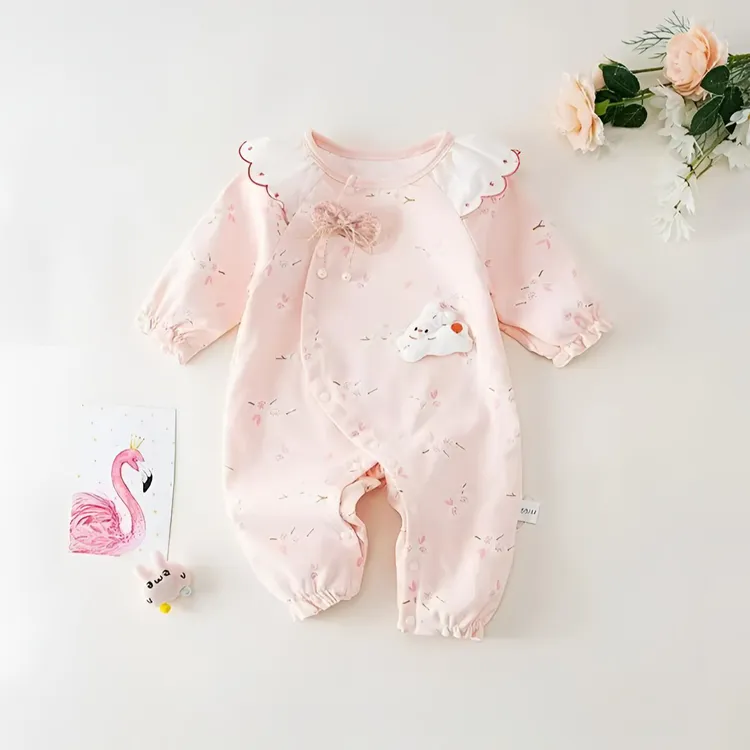 新生婴儿女宝宝衣服春秋连体衣公主哈衣外出百天公主甜美纯棉爬服